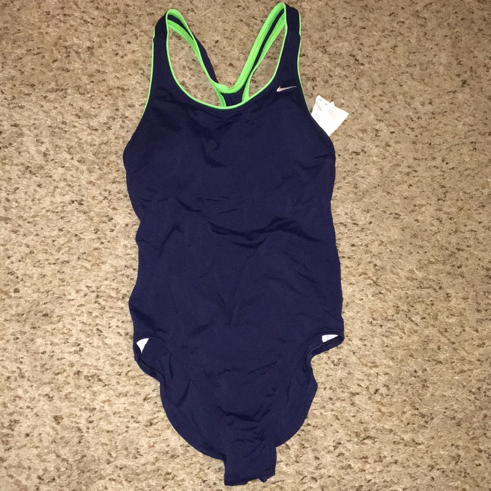 Women's Nike Size Medium one piece swim suit